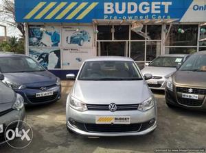 Volkswagen Vento Highline Petrol, , Petrol