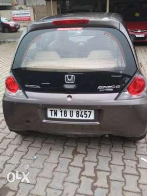  Honda Brio V mt petrol  Kms