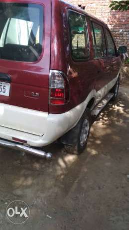 Chevrolet Tavera diesel  Kms  year