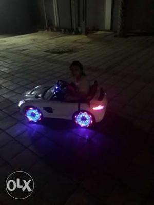 Kids car with led light music also can connect