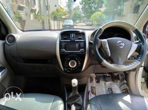 Nissan Sunny Xv Premium Pack (leather), , Diesel