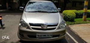 Toyota Innova 2.5 V 8 Str, , Diesel