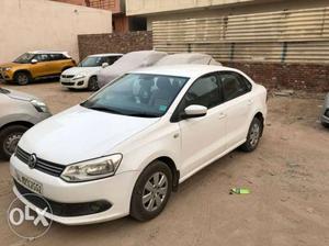  Volkswagen Vento petrol  Kms