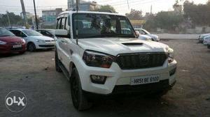 Mahindra Scorpio S, Diesel