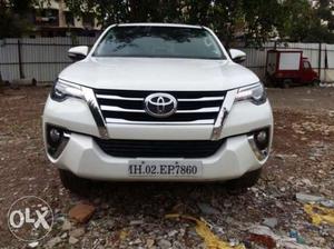 Toyota Fortuner 3.0 4x4 At, , Diesel