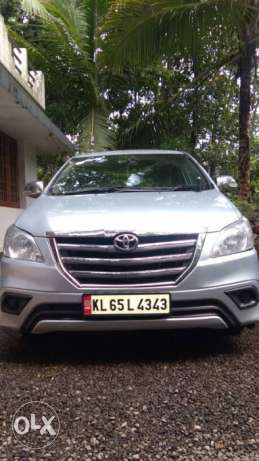  Toyota Innova Vmodel. diesel  Kms