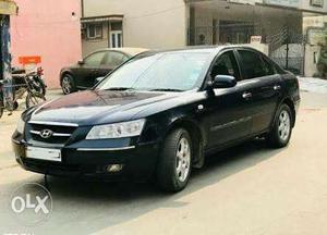 Hyundai Sonata Embera petrol  Kms  year