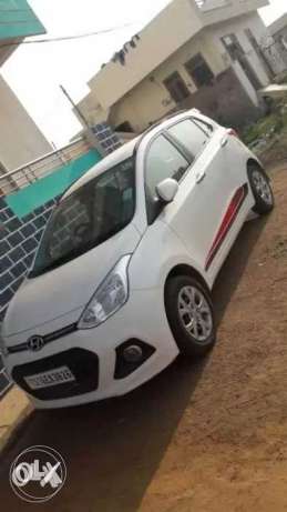 Rent or leas purpose only Hyundai Grand I 10 petrol  Kms
