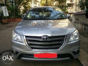 Toyota Innova 2.5V 8 Seater Doctor Owned