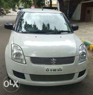 Maruti Suzuki Swift Vxi, , Petrol