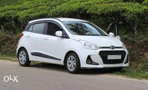  Hyundai Grand I10 petrol sports ( Kms