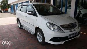 Toyota Innova 2.0 V, , Diesel