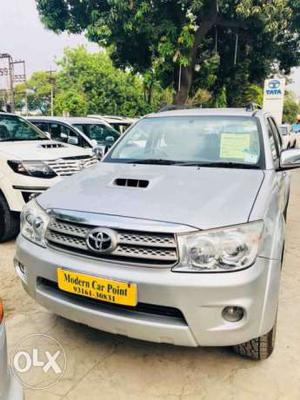 Toyota Fortuner 3.0 4x4 Mt, , Diesel