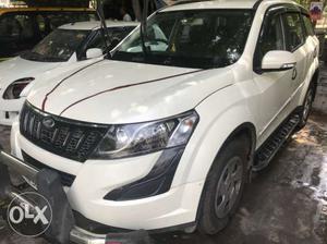  Mahindra Xuv500 diesel  Kms hr no