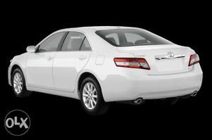 I want to buy toyota camry automatic car