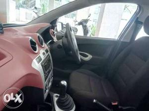  Ford Figo petrol  Kms