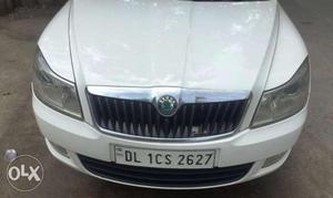 Skoda Laura Elegance 2.0 Tdi Cr Mt, , Diesel