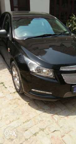  Chevrolet Cruze diesel  Kms Fully loaded