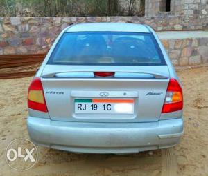  Hyundai Accent cng  Kms