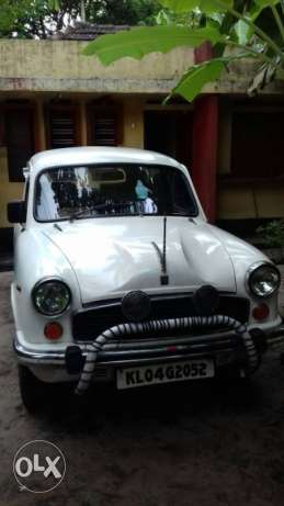 Hindustan Motors Ambassador diesel  Kms  year