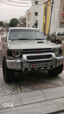  Mitsubishi Pajero diesel  Kms