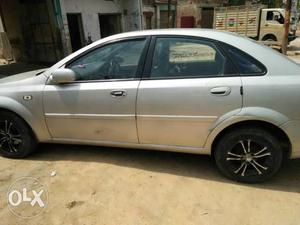  Chevrolet Optra petrol  Kms