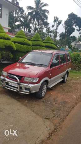 Chevrolet Tavera B1 10-seater - Bs Iii, , Diesel