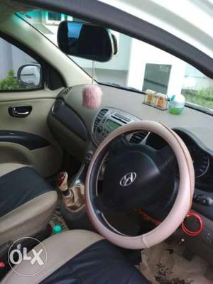  Hyundai I10 petrol  Kms