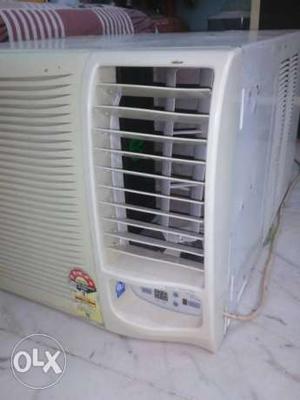 1.5 ton Good ac for Sell