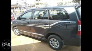 Toyota Innova 2.5 G (E3) 8 Str,,Diesel