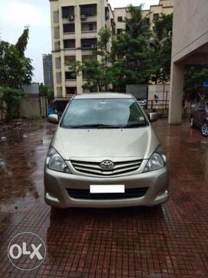 Toyota Innova 2.5 Gx 7 Str Bs-iv, , Diesel