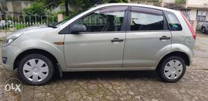  Ford Figo petrol  Kms