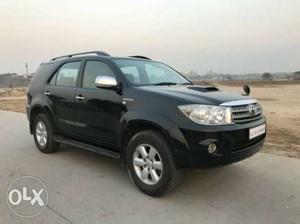 Toyota Fortuner 3.0 4x4 Mt, , Diesel