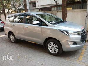 Toyota Innova Crysta 2.4 G,  Model, Diesel.