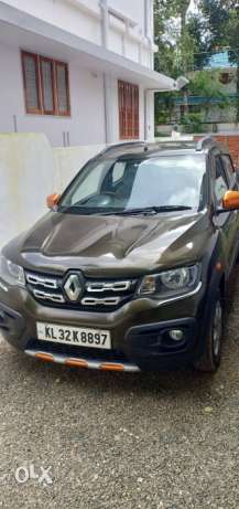  Renault Kwid petrol  Kms