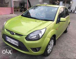 Ford Figo Figo 1.2p Titanium, , Petrol