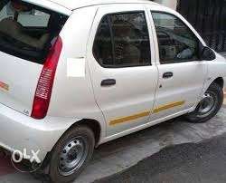 Tata Indica diesel model . yellow bord