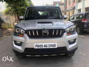 Mahindra Scorpio S, Diesel