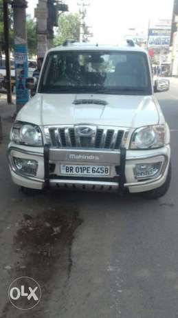 Mahindra Scorpio Vlx 2wd Airbag Special Edition Bs-iv, ,