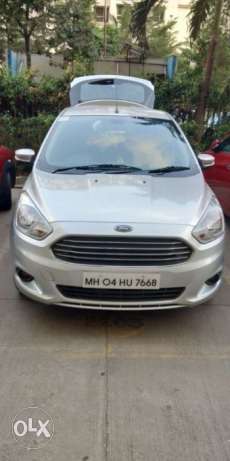 Ford Figo Figo 1.2p Titanium, , Petrol