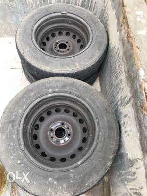 Fiat Grand Punto diesel tyre KM approx  Kms  year