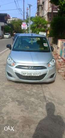 Hyundai I, Petrol