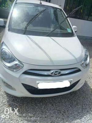 Hyundai I, Petrol