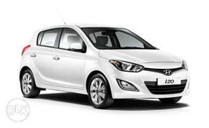 Hyundai i20 Sportz white -  km)