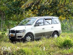Mahindra Xylo diesel  Kms  year [wanted]