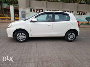 Toyota Etios Liva G, , Petrol