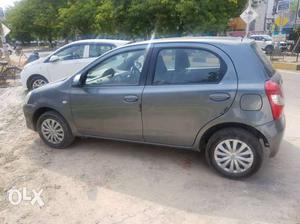  Toyota Etios Liva diesel  Kms