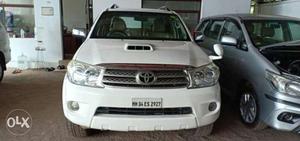 Toyota Fortuner 2.8 4x4 Mt, , Diesel