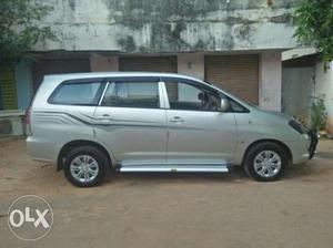 Toyota Innova 2.0 G, Diesel