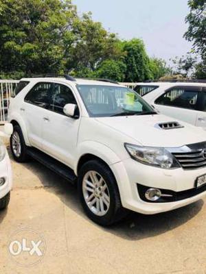 Toyota Fortuner 3.0 4x4 At, , Diesel